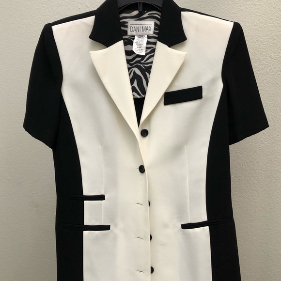 [Dani Max] Vintage Black and White Buttoned Dress - Picture 2 of 4